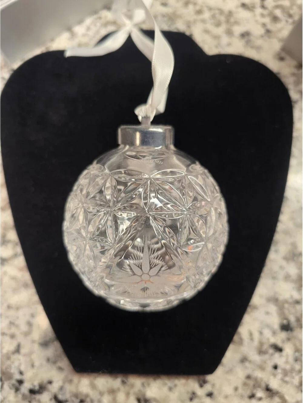 Waterford Crystal Times Square Collection 2000 Star of Hope Design with box